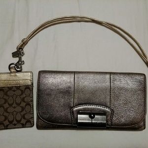 Coach metallic wallet & ID Lanyard